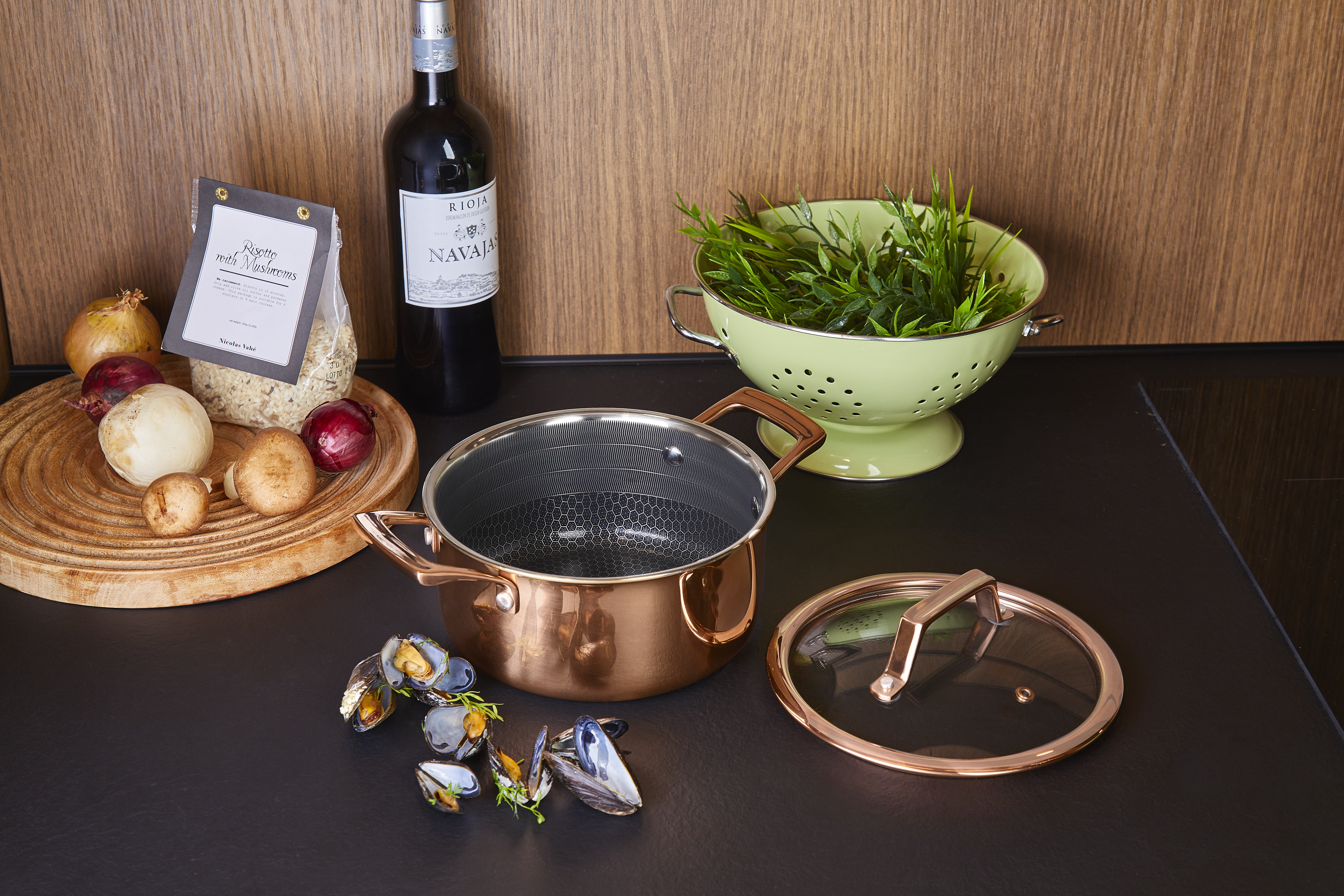 Hâws Santo Gryta 2,2 L med lock Hybridbeläggning Rose Gold
