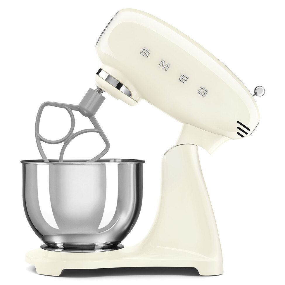 Smeg Köksmaskin SMF05 4,8 L 1000W - Creme